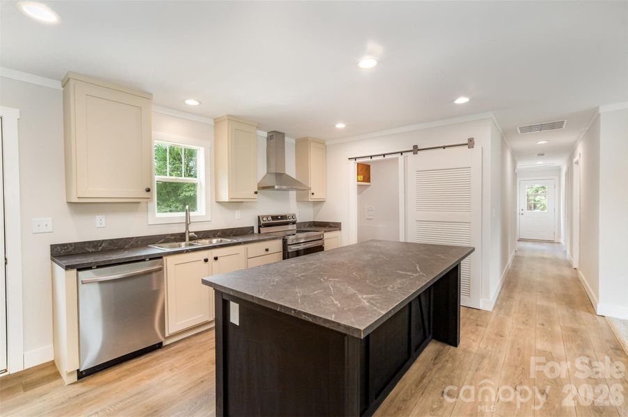 Furnished interior view inside a new home in , Shelby (Image 10).