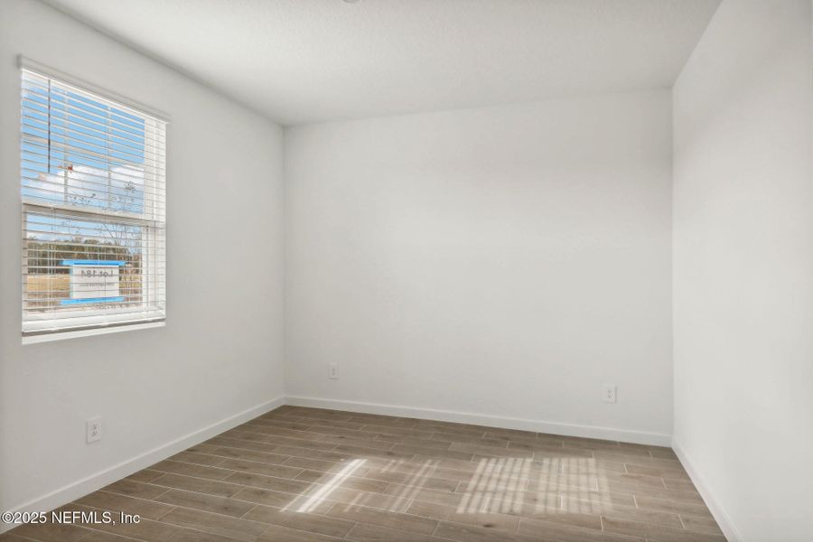 Spacious, unfurnished interior of a new home in Cypress Meadows - Signature Series, Jacksonville (Image 24).