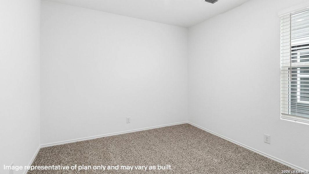 Spacious, unfurnished interior of a new home in Blue Ridge Ranch, San Antonio (Image 22).