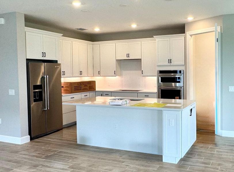 825 Kitchen progress