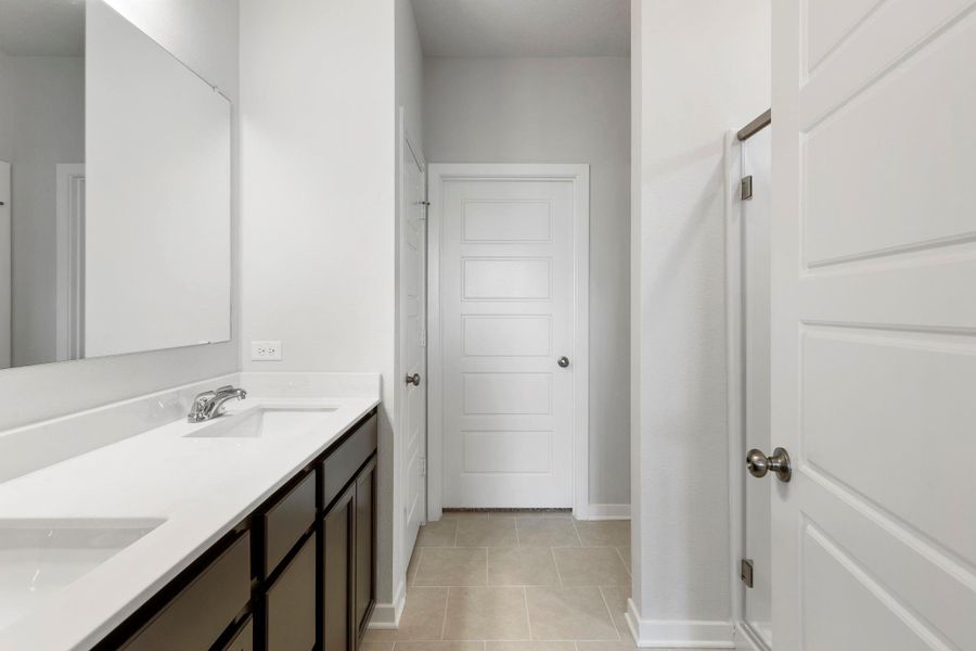Furnished interior view inside a new home in , Huntsville (Image 11).