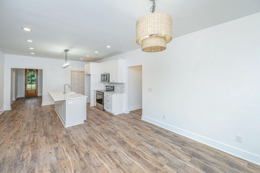 Spacious, unfurnished interior of a new home in , McClellanville (Image 19).