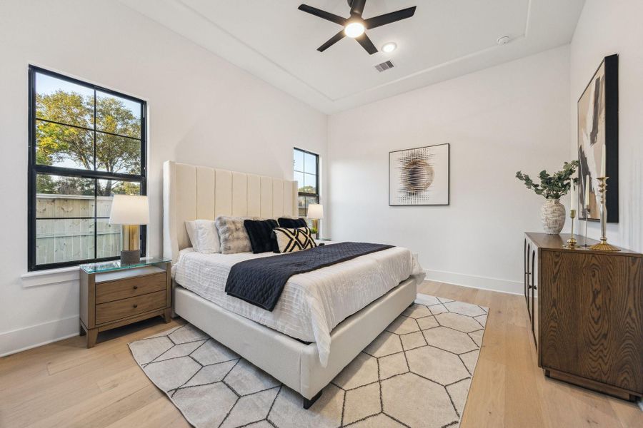 First floor guest suite with en-suite bath, massive closet and private front entrance First floor guest suite with en-suite bath, massive closet and private front entrance