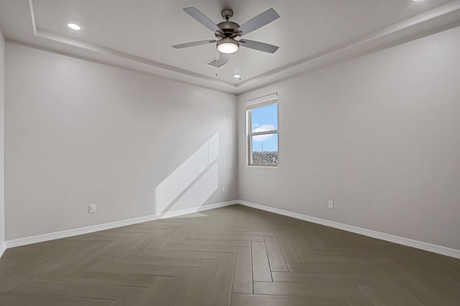 Spacious, unfurnished interior of a new home in Emerald Estates, Horizon City (Image 32). Spacious, unfurnished interior of a new home in Emerald Estates, Horizon City (Image 32).