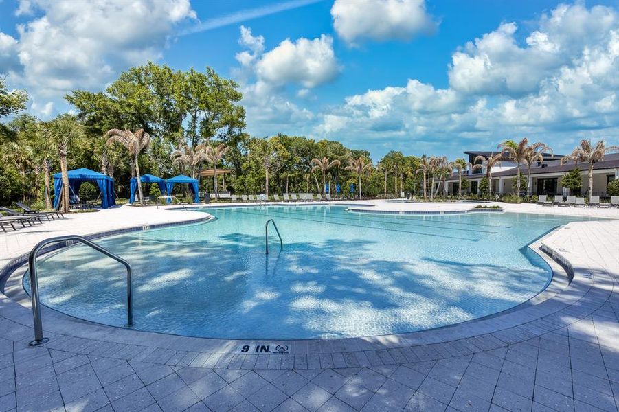 Community amenities in , Deland (Image 49).