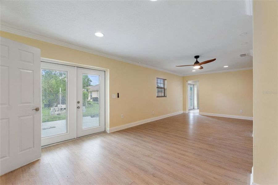 Spacious, unfurnished interior of a new home in , Bartow (Image 37).
