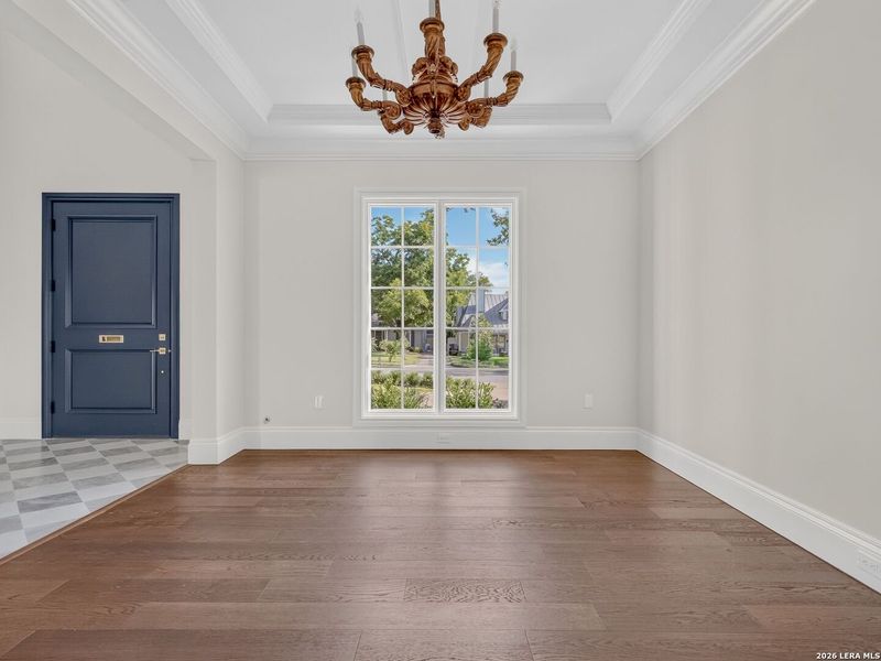 Spacious, unfurnished interior of a new home in , San Antonio (Image 18).