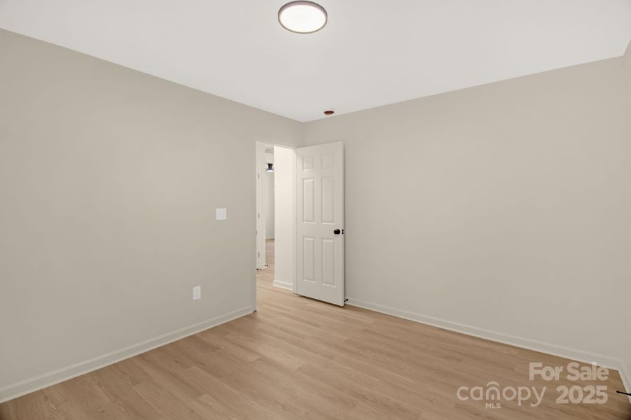 Spacious, unfurnished interior of a new home in , Lexington (Image 9).