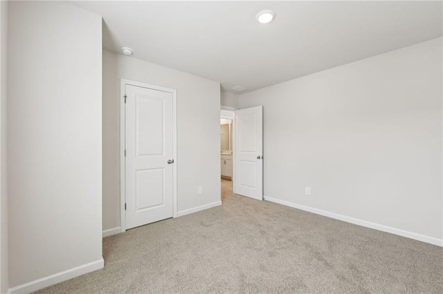 Spacious, unfurnished interior of a new home in Hawthorne Station, College Park (Image 41). Spacious, unfurnished interior of a new home in Hawthorne Station, College Park (Image 41).