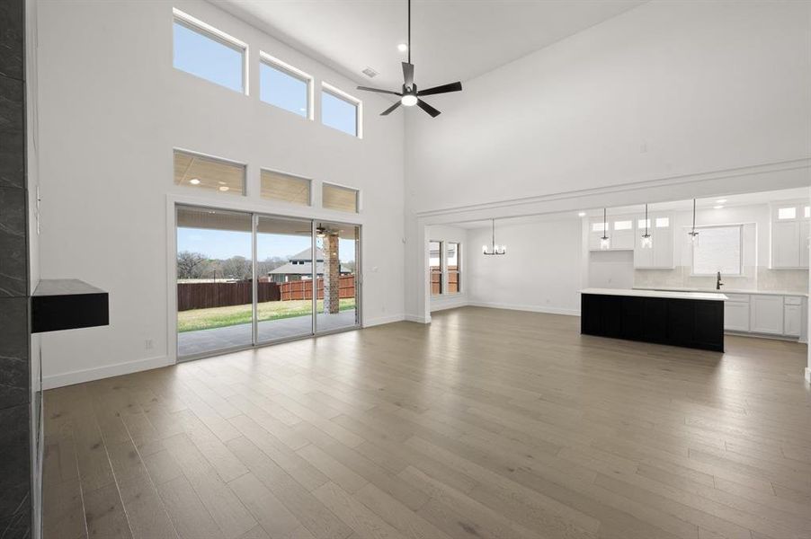 Spacious, unfurnished interior of a new home in Shady Valley Estates, Midlothian (Image 22).