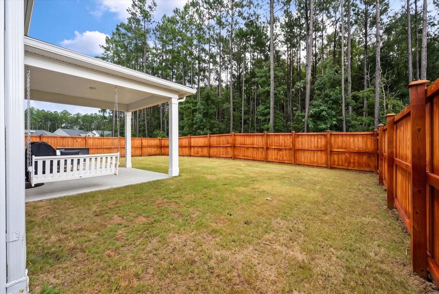 Exterior details and patio area of a home in Watson Hill, Summerville (Image 25).