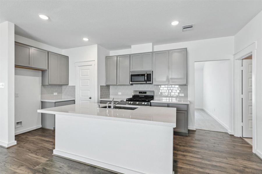 Furnished interior view inside a new home in Mostyn Springs, Magnolia (Image 12). Furnished interior view inside a new home in Mostyn Springs, Magnolia (Image 12).