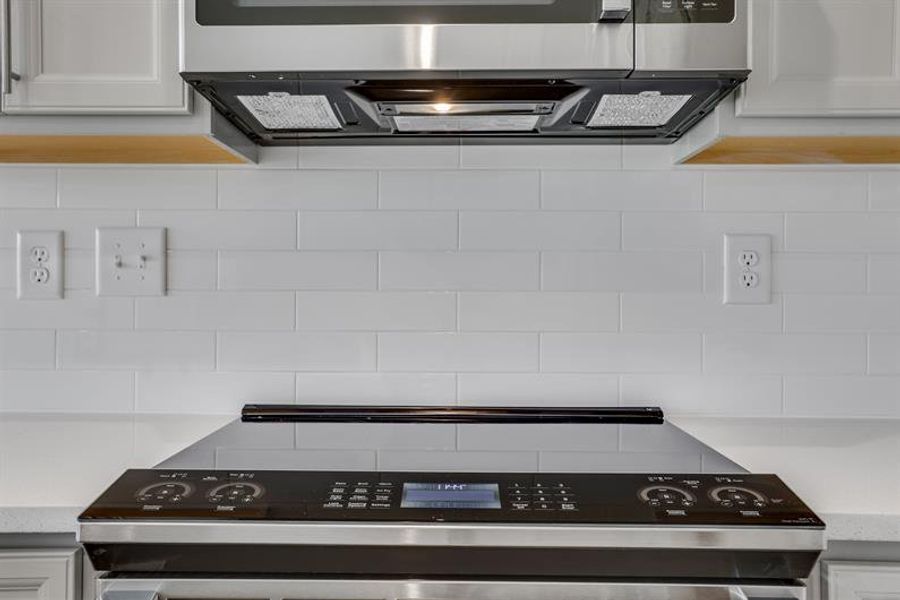 Close-up of interior finishes inside a home in Laurel Fields, Gainesville (Image 12).