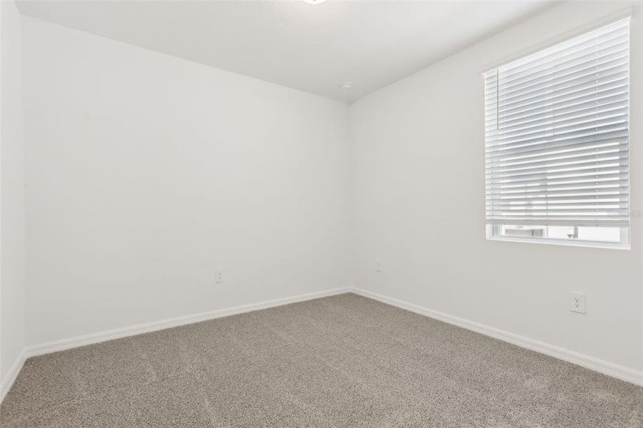 Spacious, unfurnished interior of a new home in Springs at Lake Alfred - Signature Series, Lake Alfred (Image 19).