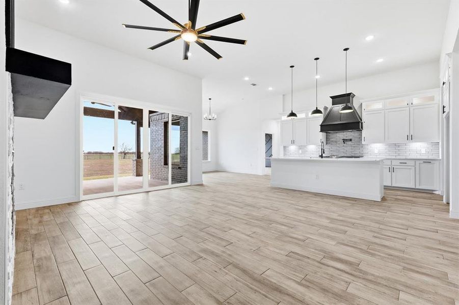 Spacious, unfurnished interior of a new home in , Sanger (Image 32). Spacious, unfurnished interior of a new home in , Sanger (Image 32).