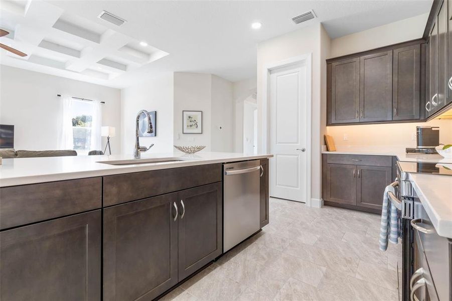 Open Kitchen with Quartz couters