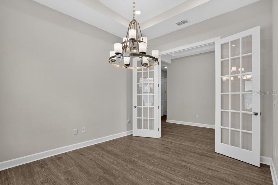 Spacious, unfurnished interior of a new home in Coasterra Community Group Page, Palmetto (Image 24).