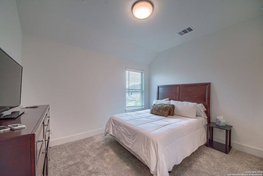 Furnished interior view inside a new home in Regent Park, Boerne (Image 11).