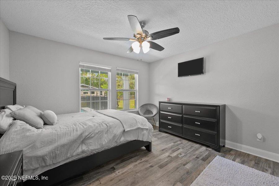 Furnished interior view inside a new home in , Palatka (Image 6).