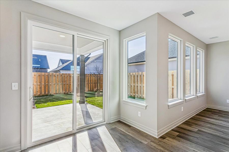 Spacious, unfurnished interior of a new home in The Courtyards at Jacobs Farm, Wichita (Image 16).