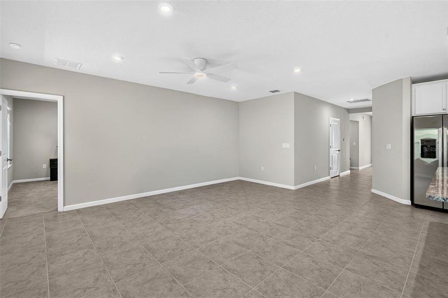 Spacious, unfurnished interior of a new home in , Daytona Beach (Image 23). Spacious, unfurnished interior of a new home in , Daytona Beach (Image 23).