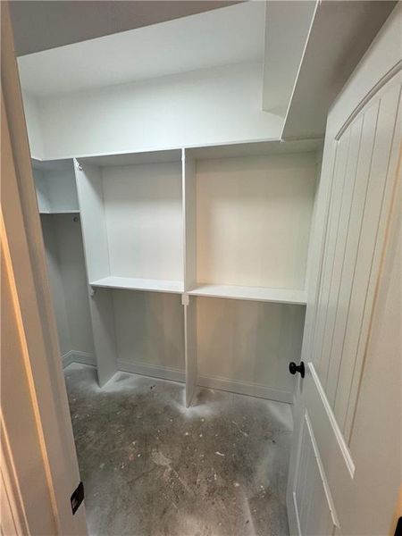 Image 22 of a home in .