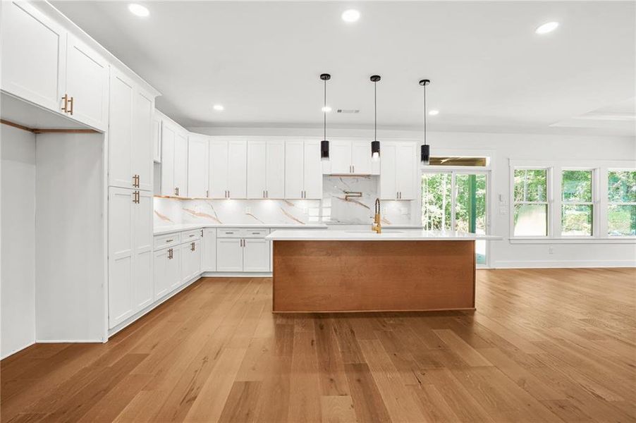 Image 38 of a home in .