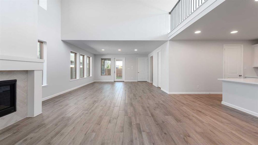 Spacious, unfurnished interior of a new home in Avondale 40', Rockwall (Image 17).