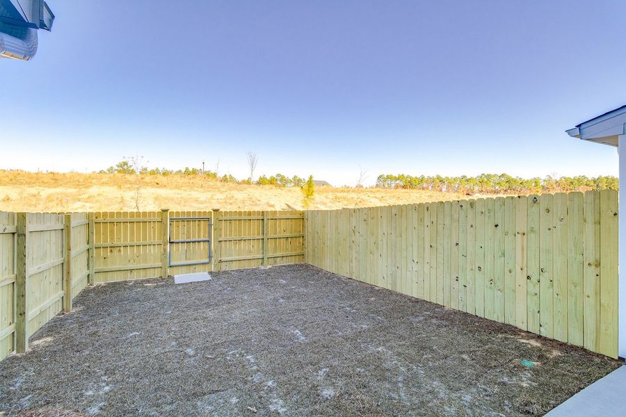 Exterior details and patio area of a home in Astoria, Columbia (Image 4).