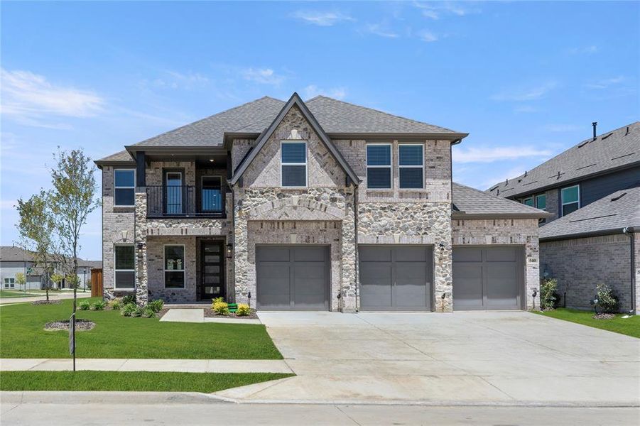 01. 540 Wickerdale - Front