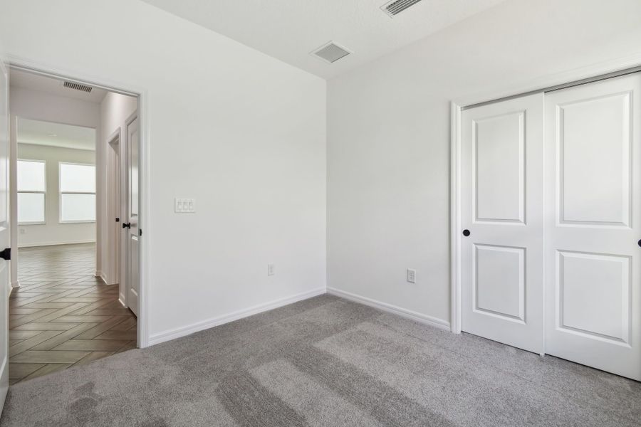 Spacious, unfurnished interior of a new home in Avalon West, Spring Hill (Image 55).