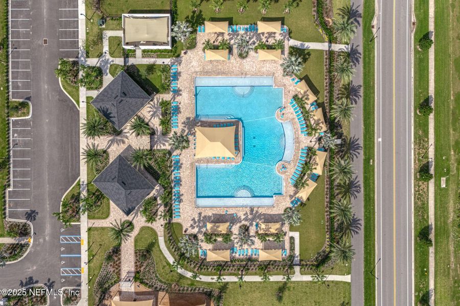 Image 54 of a home in Palm Crest AT Seabrook.