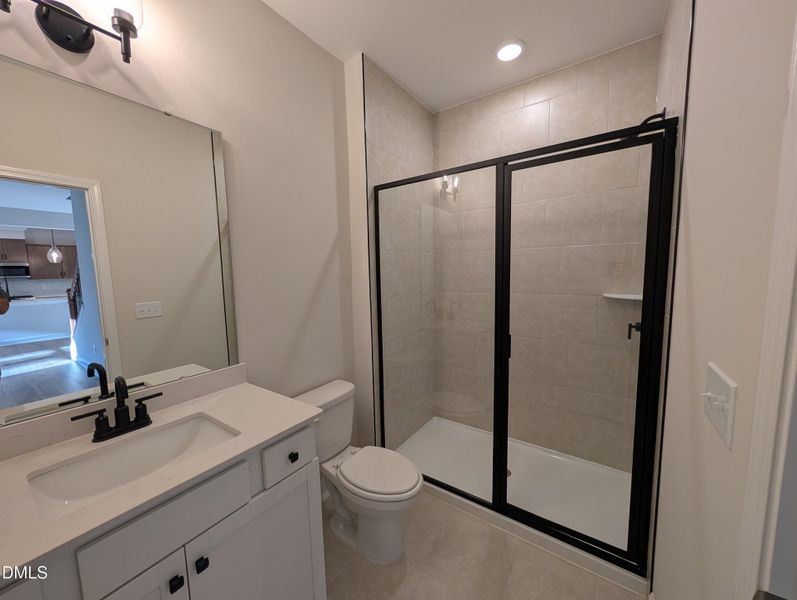 PXL_20260421_223142750.MP