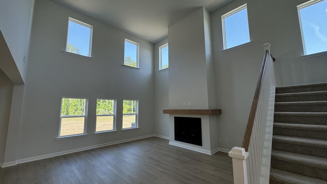 Spacious, unfurnished interior of a new home in Watson Hill, Summerville (Image 15).