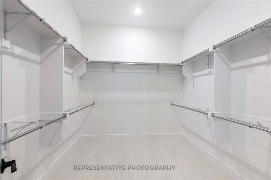 Spacious, unfurnished interior of a new home in Monterra, Fate (Image 22).