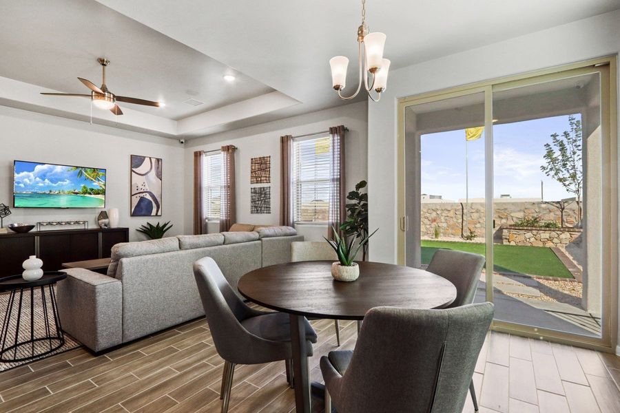 Representative furnished interior of a home built from the Shalem by Hakes Brothers in Hillside Park, El Paso (Image 13).