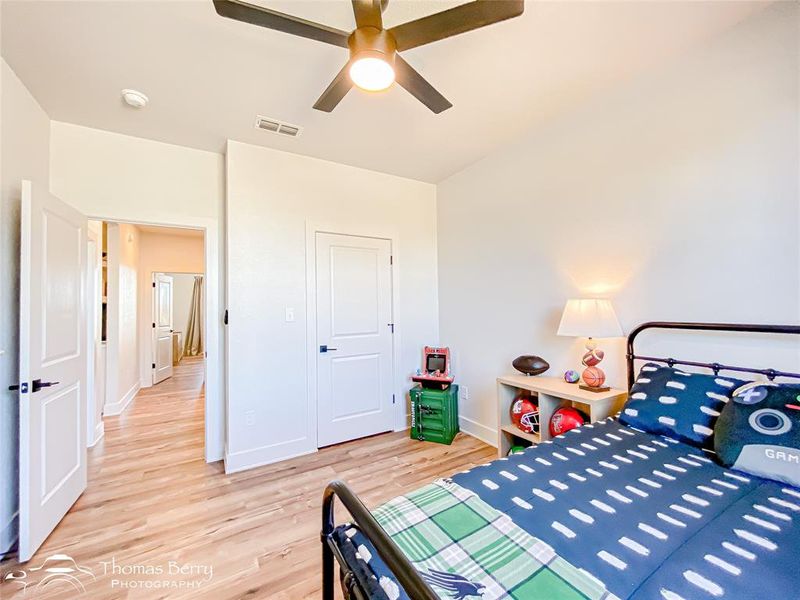 Furnished interior view inside a new home in , Abilene (Image 17).