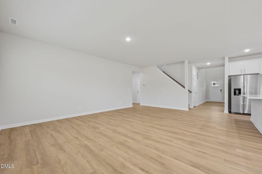 12-web-or-mls-Raleigh - Oak Manor - 500