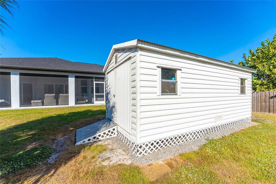 Exterior details and patio area of a home in , Punta Gorda (Image 32).