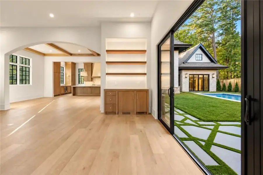 Image 55 of a home in .