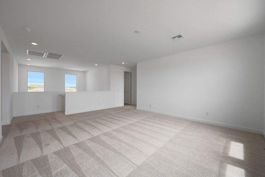 Spacious, unfurnished interior of a new home in Landmarke, San Tan Valley (Image 16). Spacious, unfurnished interior of a new home in Landmarke, San Tan Valley (Image 16).