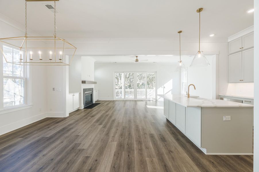 Spacious, unfurnished interior of a new home in Mount Pleasant Homes, Mount Pleasant (Image 27).