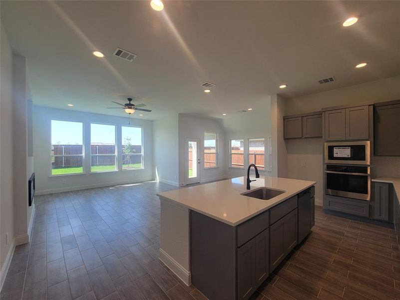 Furnished interior view inside a new home in Mercer Meadows, Royse City (Image 11). Furnished interior view inside a new home in Mercer Meadows, Royse City (Image 11).