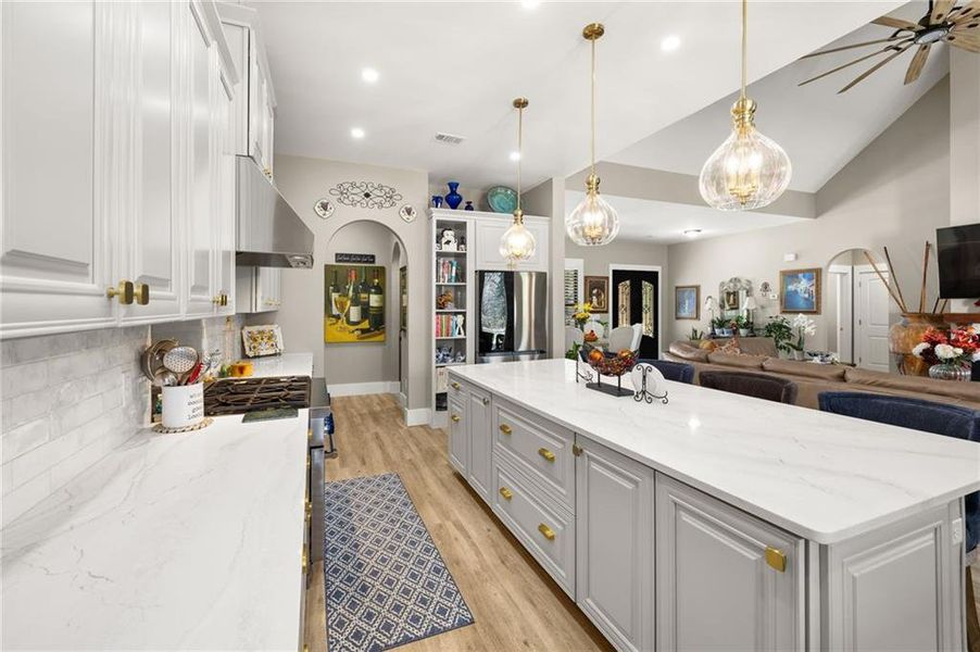 Furnished interior view inside a new home in , Jefferson (Image 39).