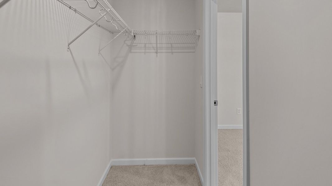 Image 19 of a home in Edinborough Townes.