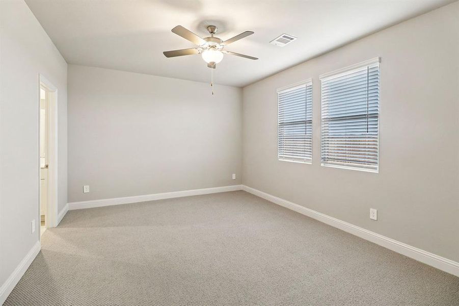 Photo is not of the actual home, but is an inspirational photo of builder’s model home and may depict options, furnishings, and/or decorator features that are not included.