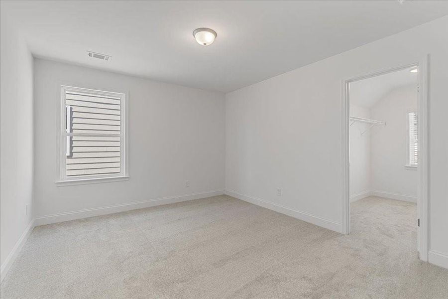 Spacious, unfurnished interior of a new home in Paces Estates, Lithia Springs (Image 27).