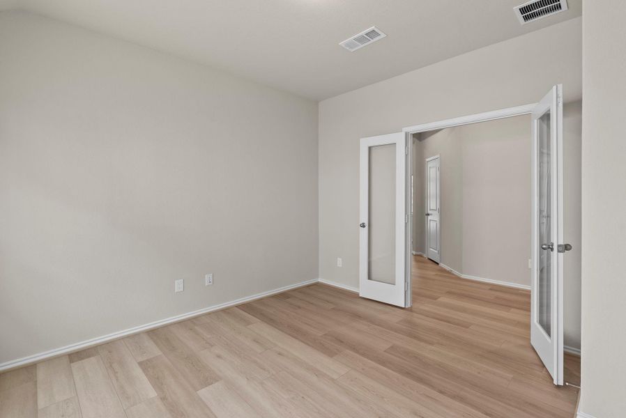 Spacious, unfurnished interior of a new home in Two Step Farm, Montgomery (Image 19). Spacious, unfurnished interior of a new home in Two Step Farm, Montgomery (Image 19).