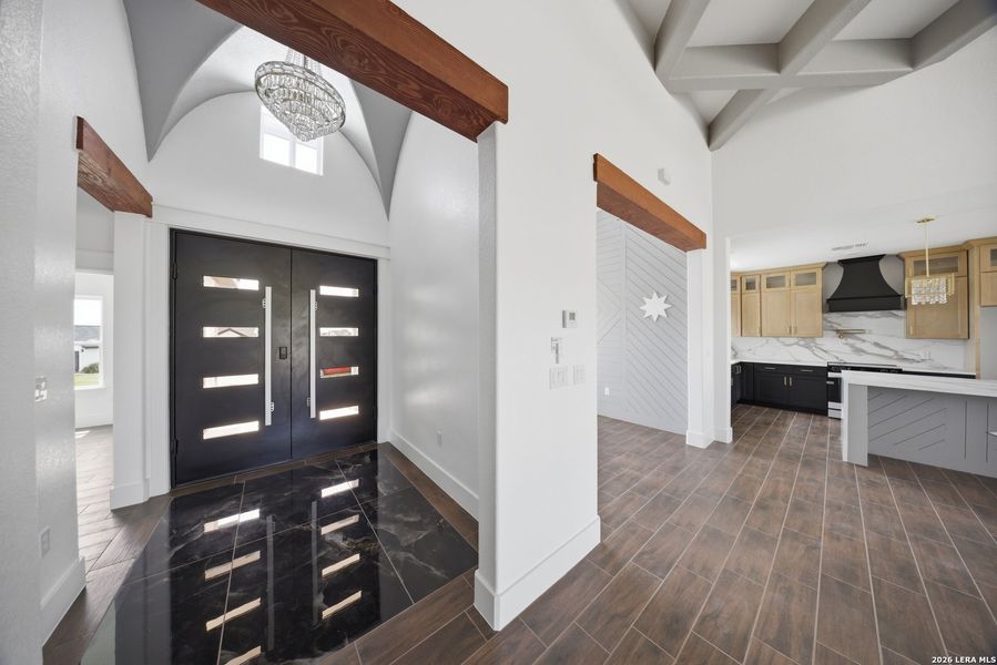 Furnished interior view inside a new home in , Floresville (Image 12).