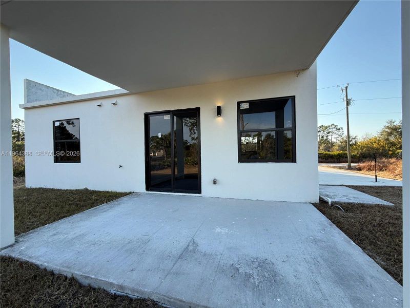 Exterior details and patio area of a home in , Lehigh Acres (Image 12).